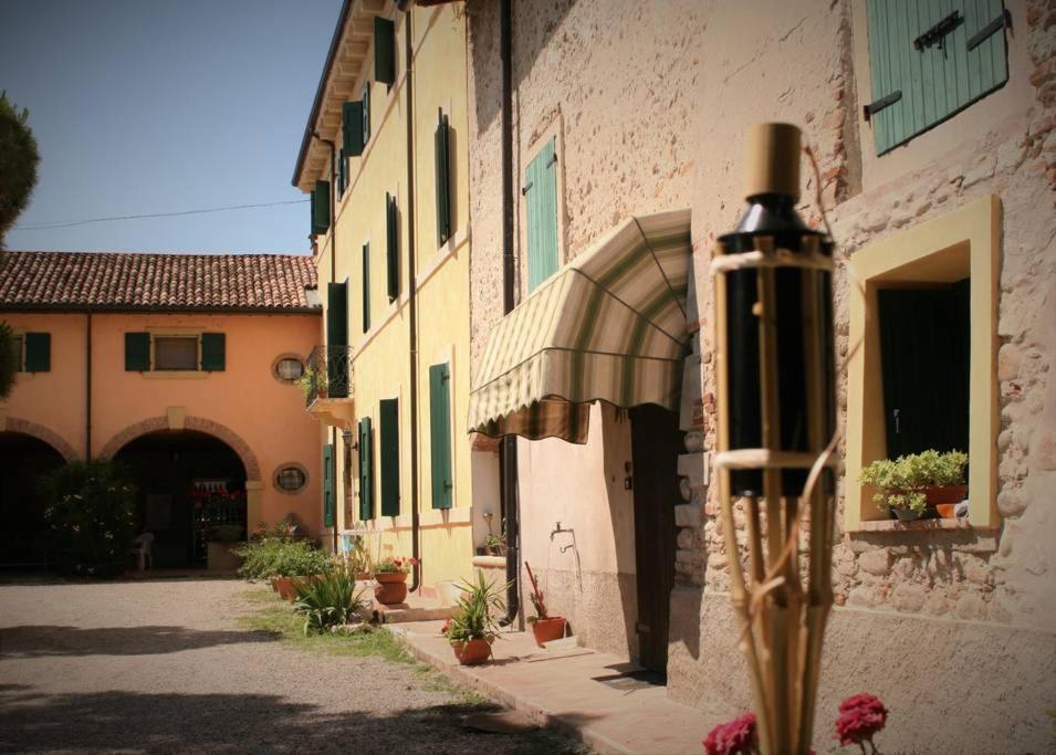 Bamboo Hous - Agriturismo Finilon Lägenhet Castelnuovo del Garda Exteriör bild